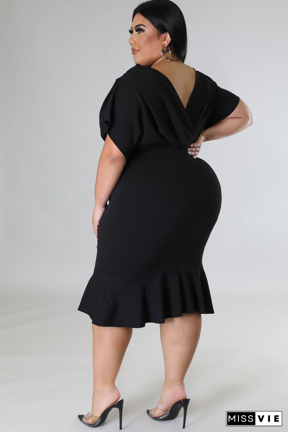 Black Plus Size Pleated V Neck Ruffle Hem Bodycon Dress