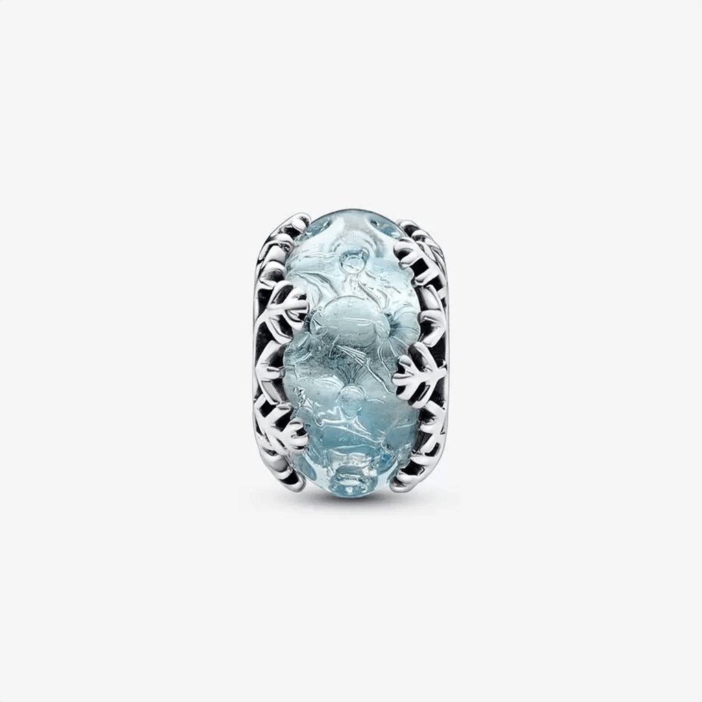 PANDORA  Winter Blue Snowflake Murano Charm