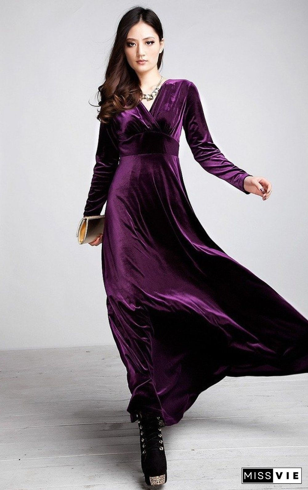 V Neck Velvet Long Sleeve Party Dress