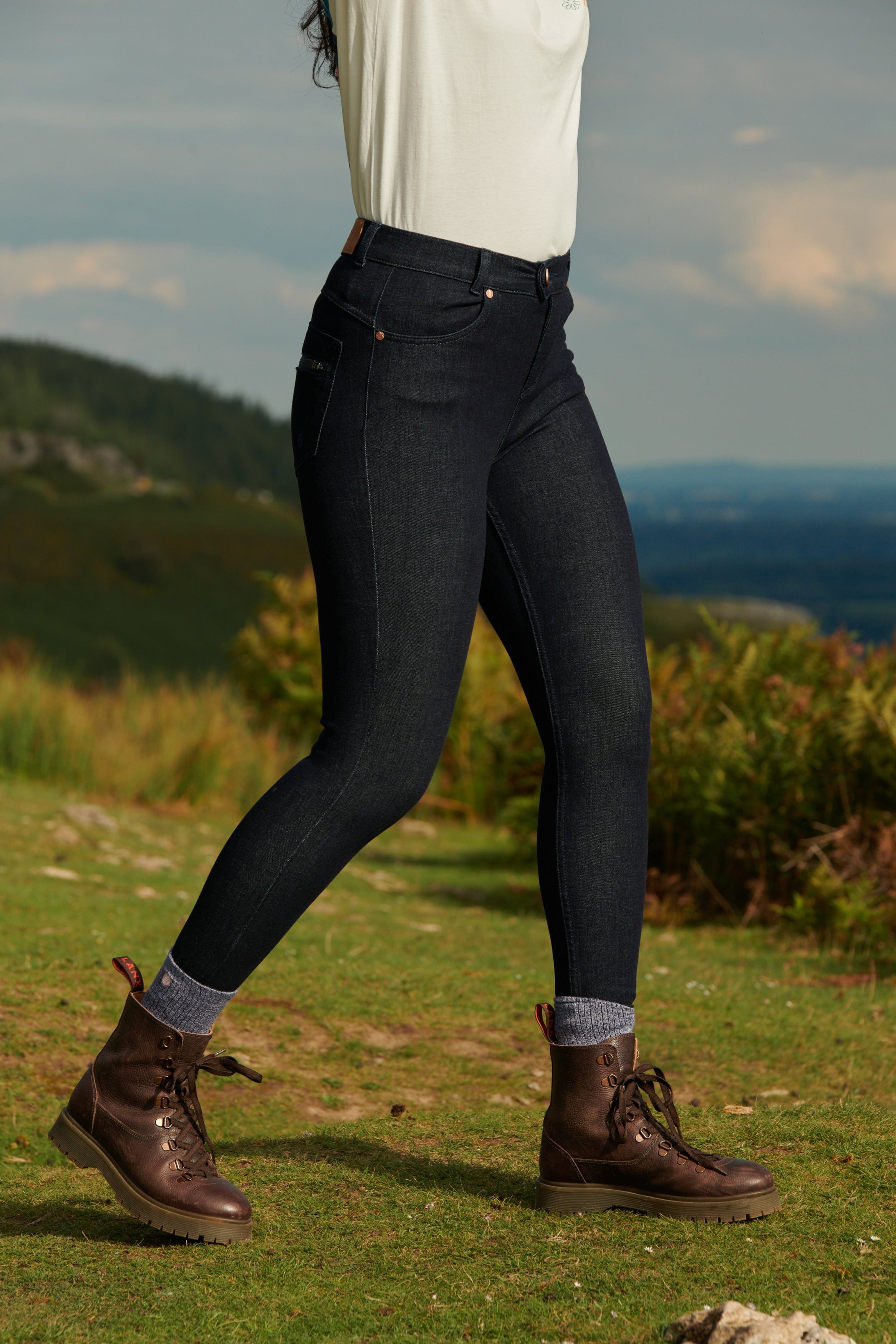 The Skinny Outdoor Jeans - Dark Blue Denim