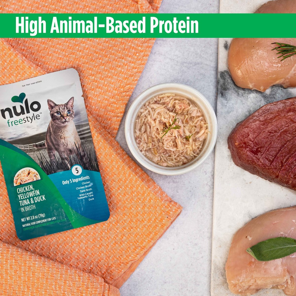 Nulo FreeStyle Chicken， Yellowfin Tuna and Duck in Broth Cat Food Topper