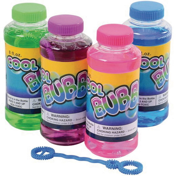 US Toy 8 oz Cool Blowable Bubbles