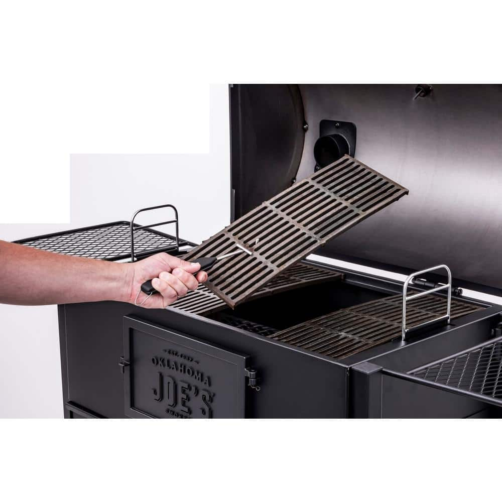 OKLAHOMA JOE'S Judge Charcoal Smoker Grill in Black with 540 sq. in. Cooking Space 19302087