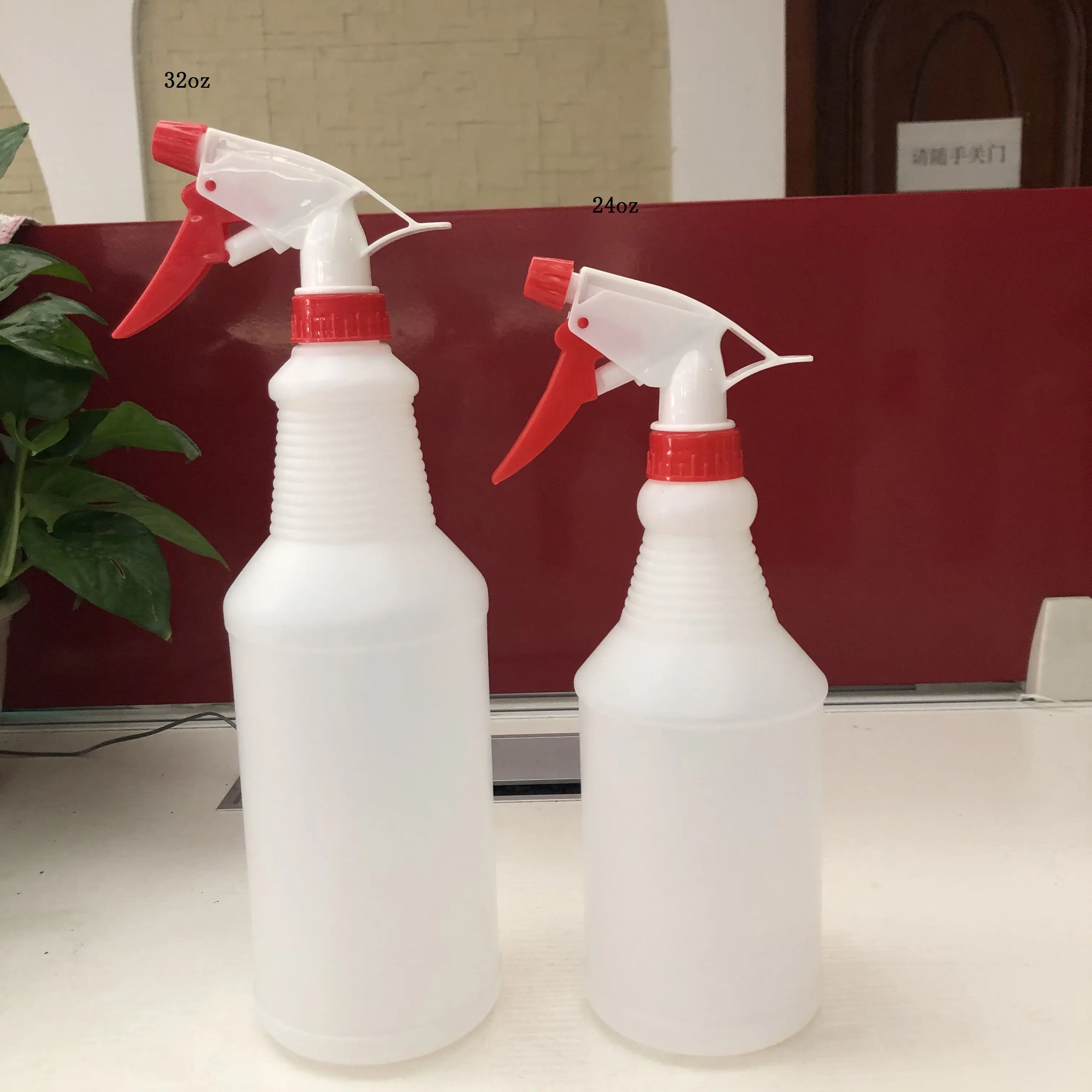 Leak Proof Sprayers 40% More Spray Power 32 oz Premium Quality Empty Chemical Resistant Liquid Trigger Spray Bottle