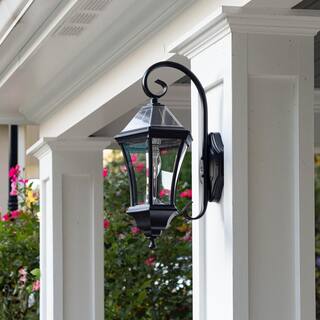 GAMA SONIC Victorian 1-Light Black Solar LED Outdoor Wall Sconce with Morph Technology and GS Warm White Bulb 94BM50010