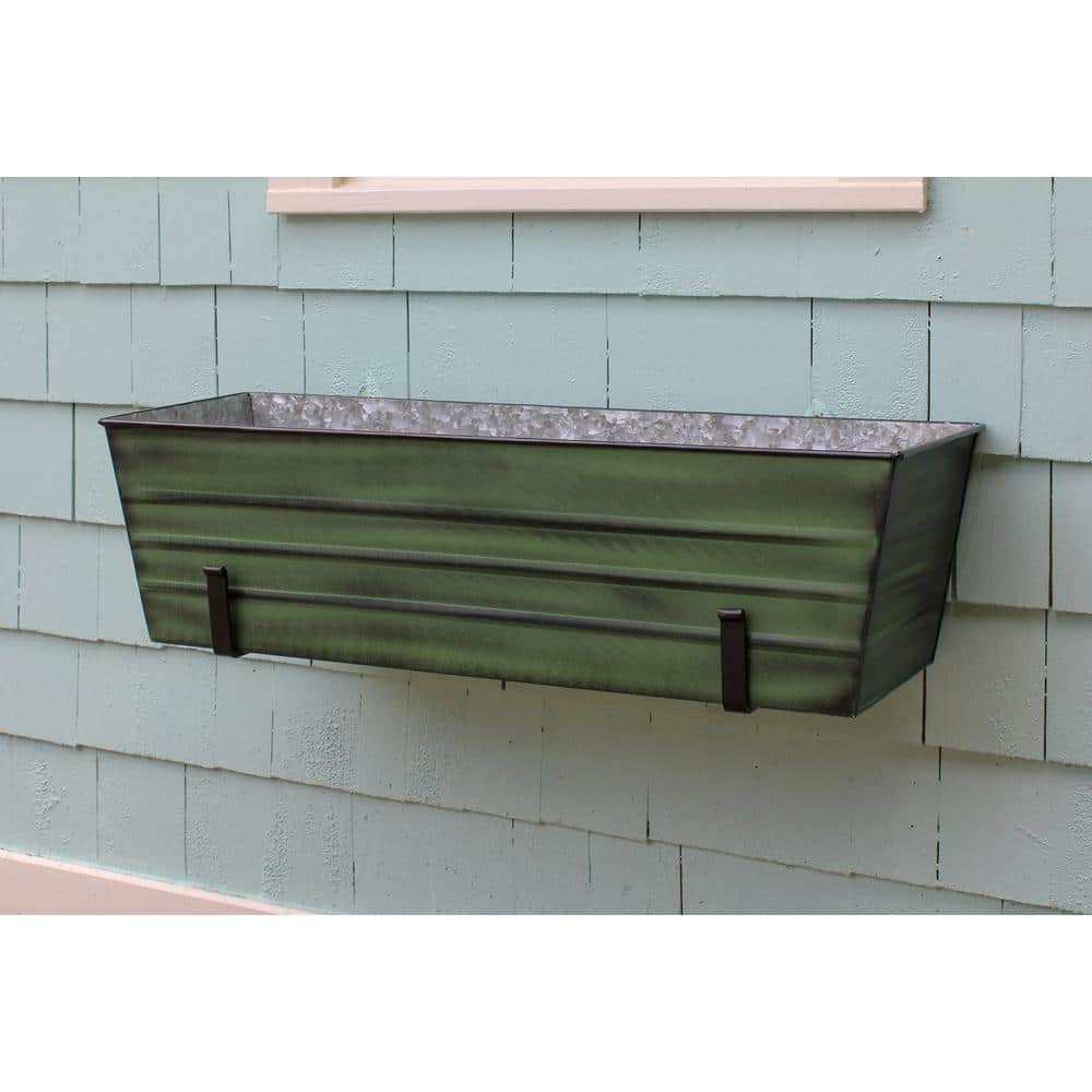 ACHLA DESIGNS 35.25 in. W Green Large Galvanized Steel Flower Box with Wall Brackets VFB-06-WM