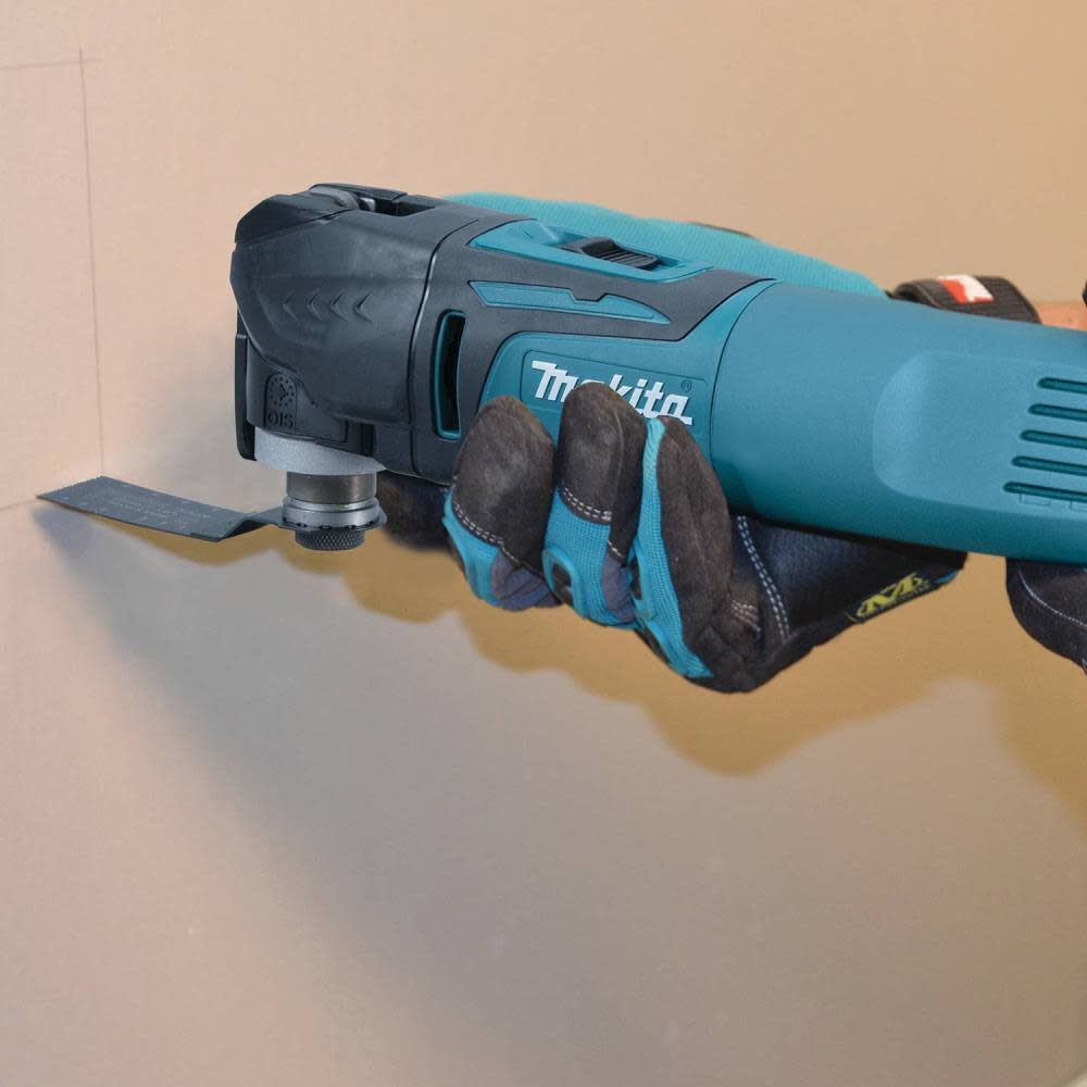 Makita Multi-Tool Kit TM3010CX1 from Makita