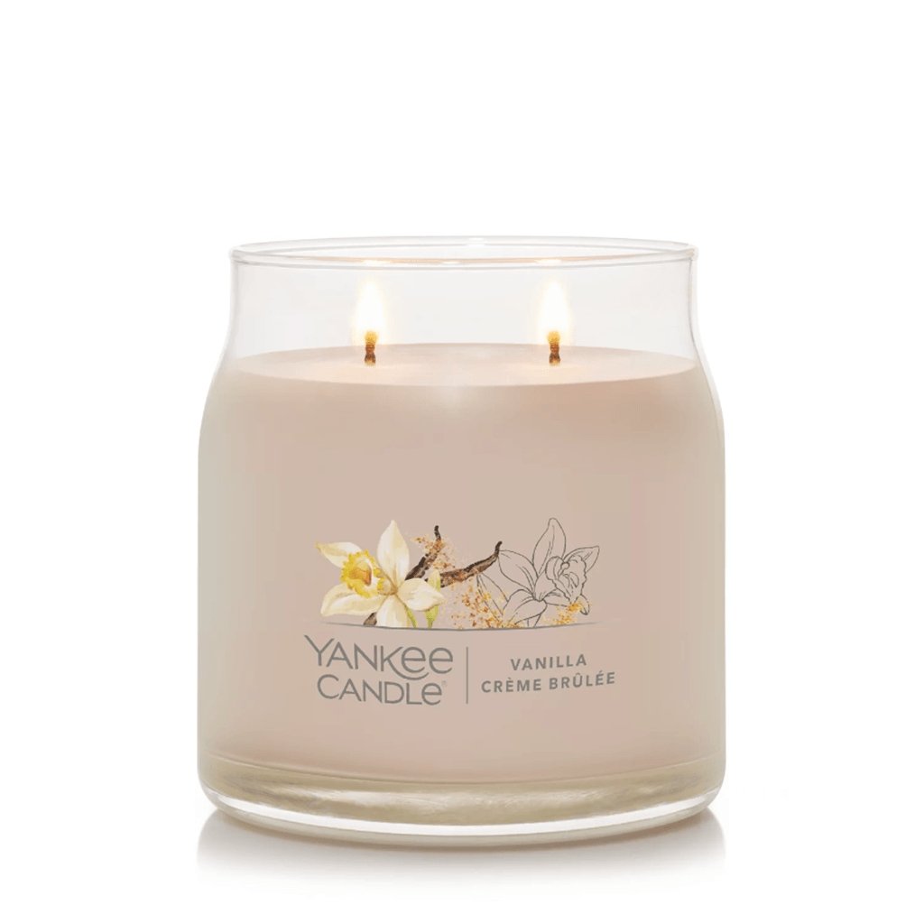 Yankee Candle  Signature Medium Jar Candle in Vanilla Crème Brûlée