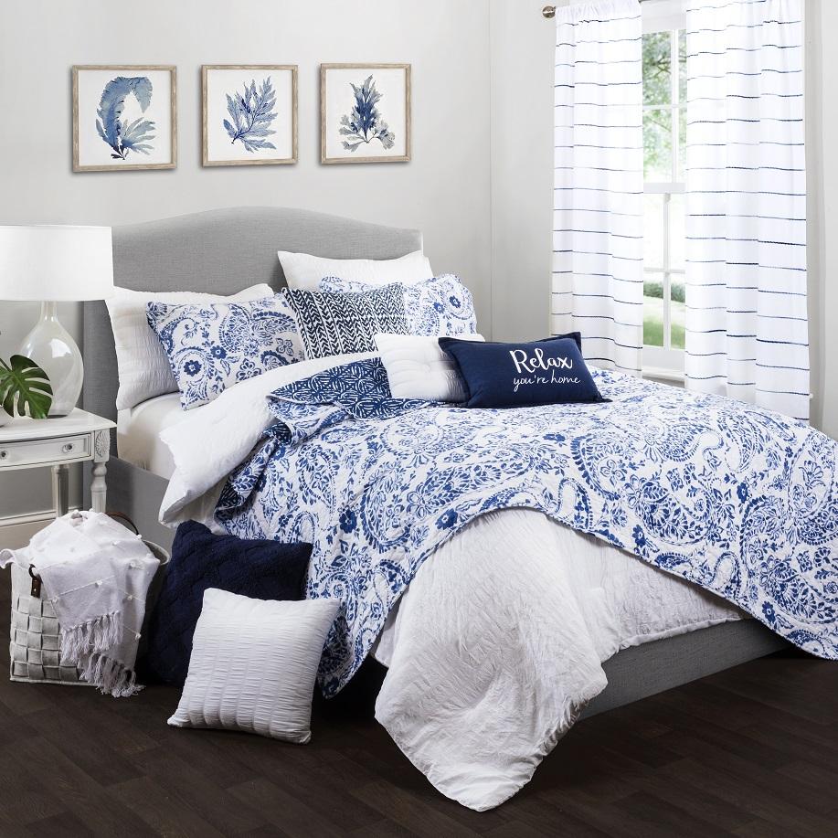 Bedding Bundle: Erindale Quilt Set + Farmhouse Seersucker Comforter - King