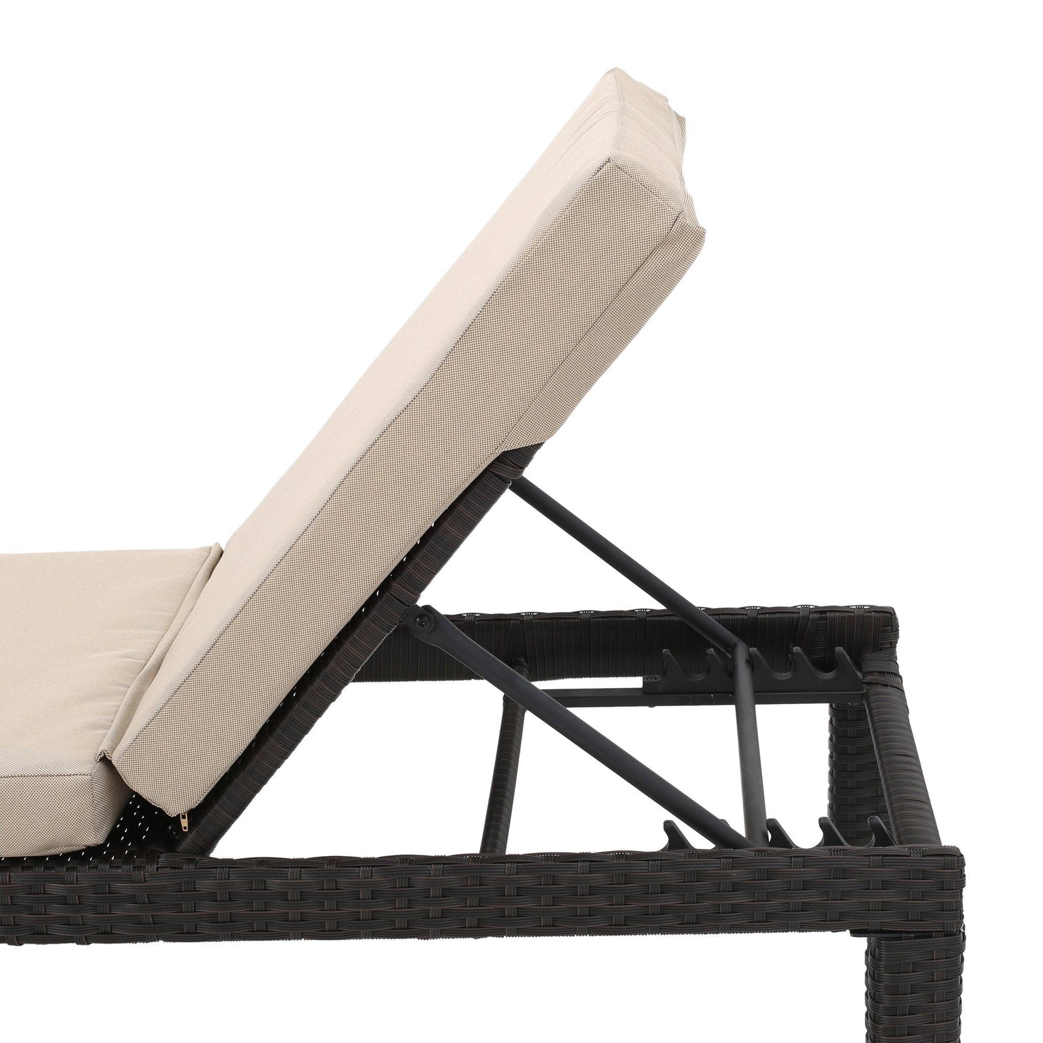 Budva Outdoor Wicker Adjustable Chaise Lounge w/ Cushion