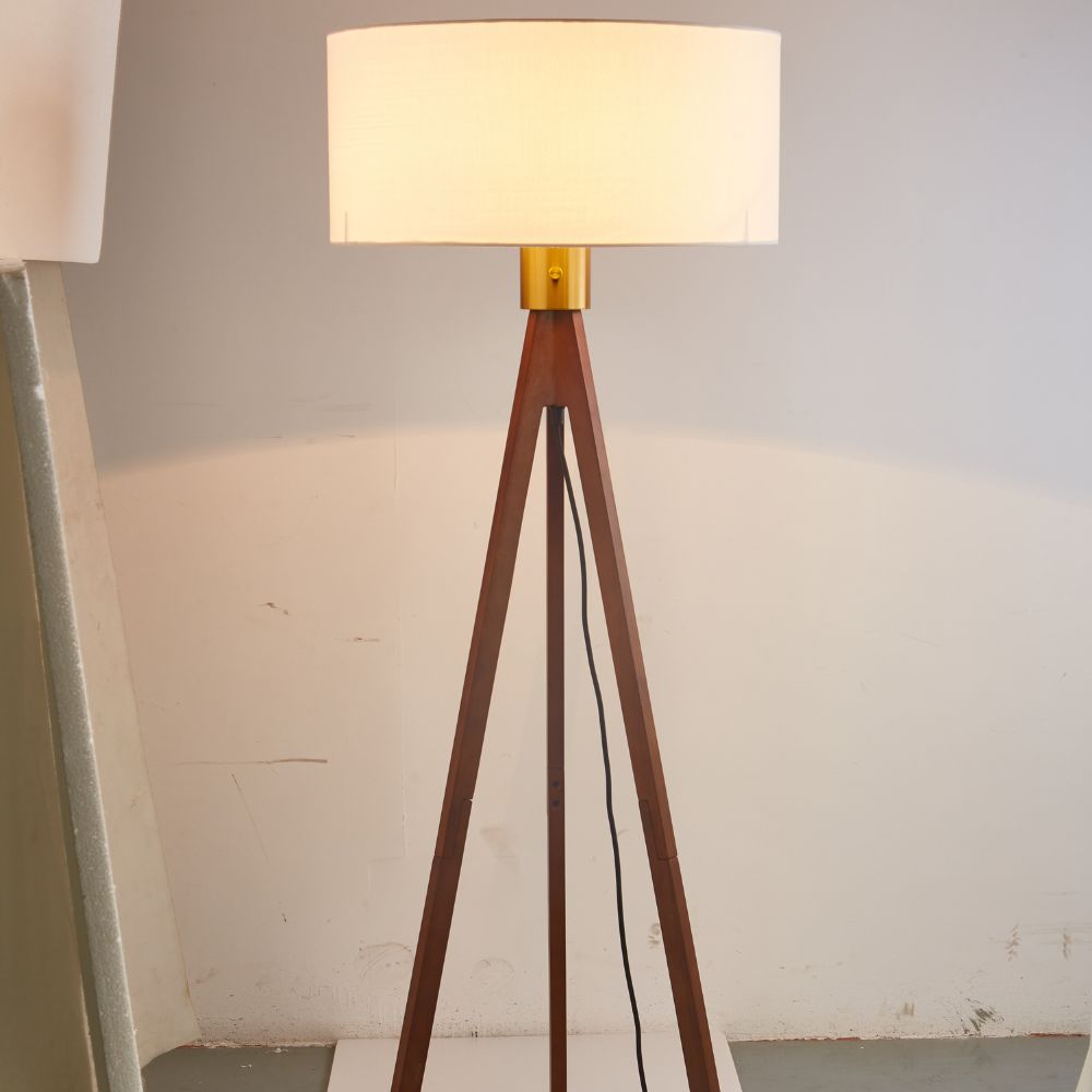 Gem Wooden Tripod Floor Lamp Cy-Ltd-1000