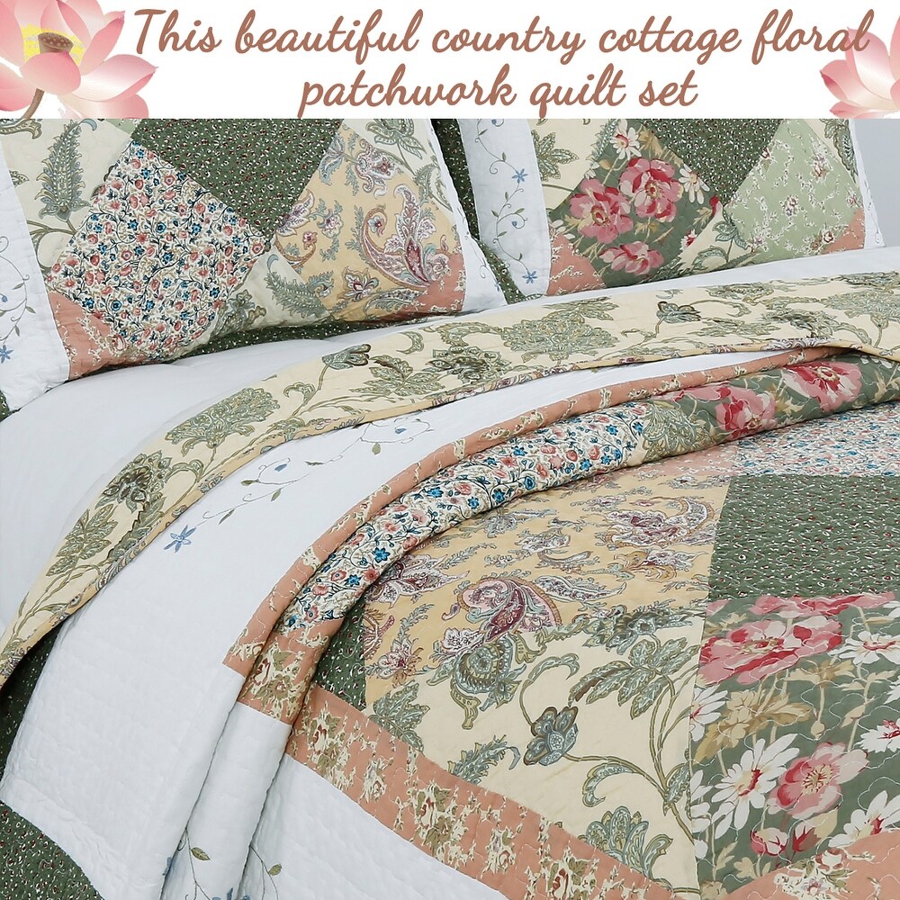 The Green Barn Cypress Ridge Forest Floral Patchwork 3 piece Quilt Bedding Set