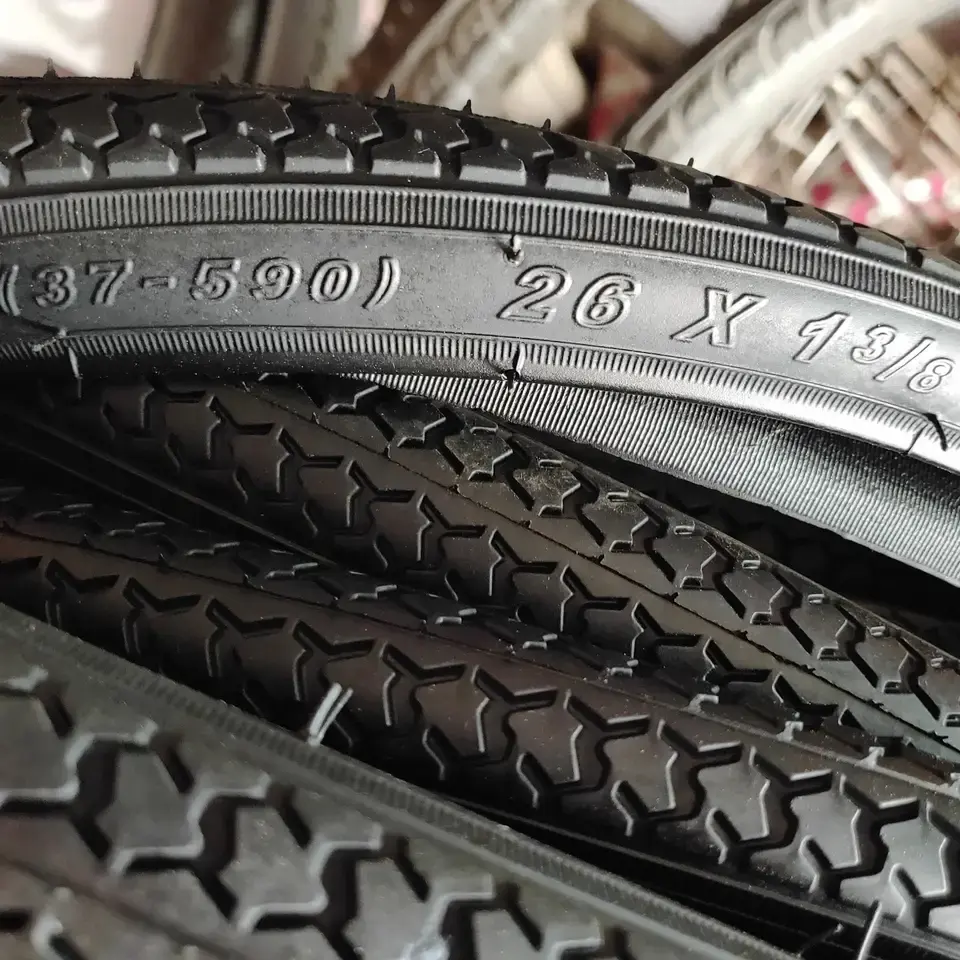 High Quality Bicycle Tires 26/27.5*1.95 Black Rubber Bike Tyres Bike Accessories Mountain Bike Tires