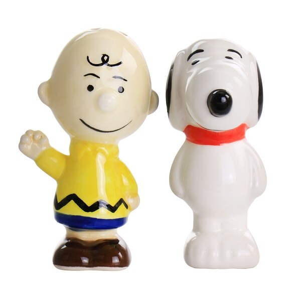 Peanuts Classical Charlie Brown and Snoopy Figurine Salt and Pepper Shaker