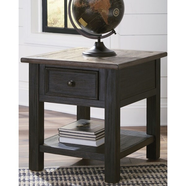 Signature Design by Ashley， Tyler Creek Casual Grayish Brown End Table