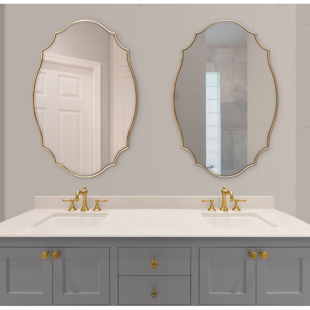 Kate and Laurel Leanna Scalloped Oval Wall Mirror