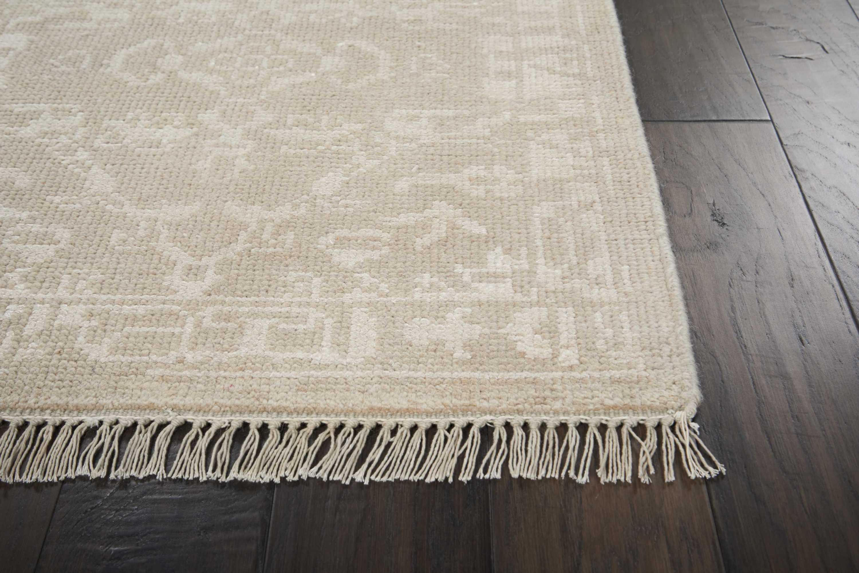 Elan Hand Knotted Light Grey Rug