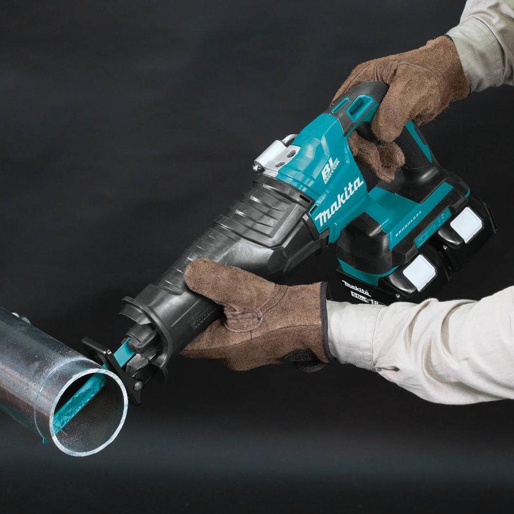 Makita 18V X2 LXT Lithium-Ion (36V) Brushless Cordless Reciprocating Saw Kit (5.0Ah) with 2 Batteries 5.0Ah and Charger XRJ06PT