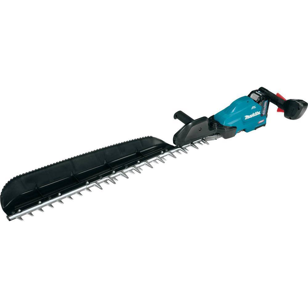 Makita 40V max XGT Brushless Cordless 30 in. Single-Sided Hedge Trimmer Kit (4.0Ah) GHU05M1