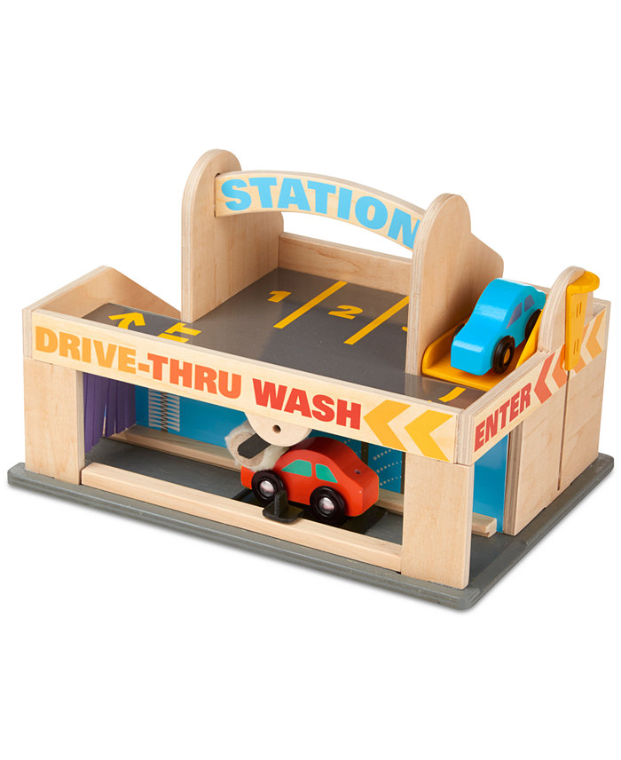 Melissa and Doug Kids Service Station Parking Garage