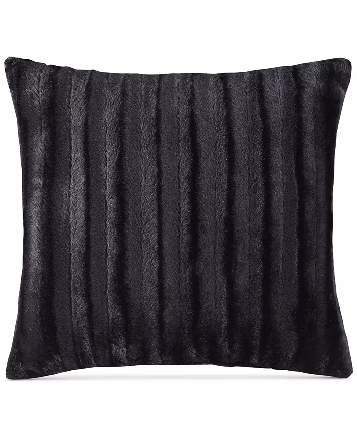 Madison Park Duke Ribbed Faux-Fur Decorative Pillow， 20 x  20