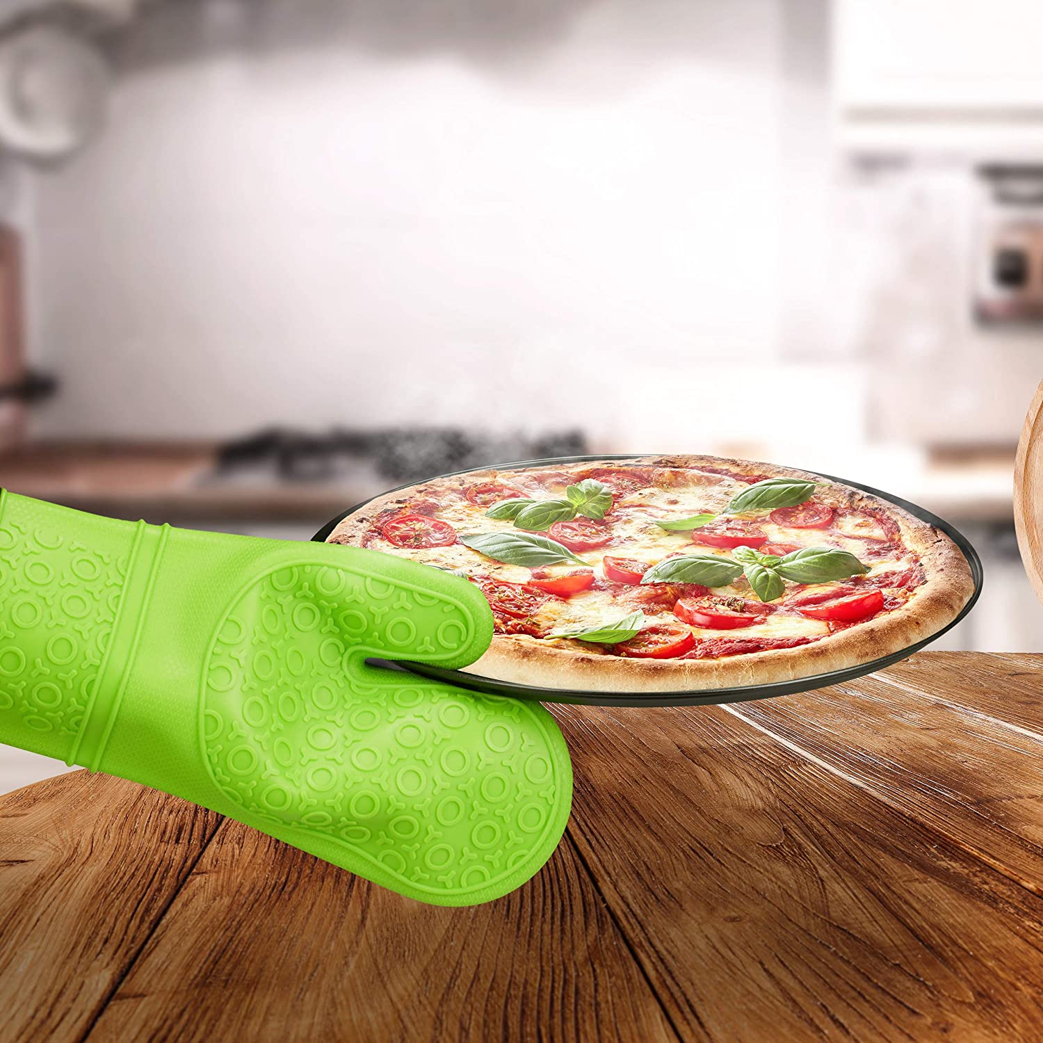 Extra Long Oven Mitts and Pot Holders Set – Heat-Resistant Silicone Oven Gloves with Soft Cotton Liner – Kitchen Gloves for Baking， BBQ， Grill