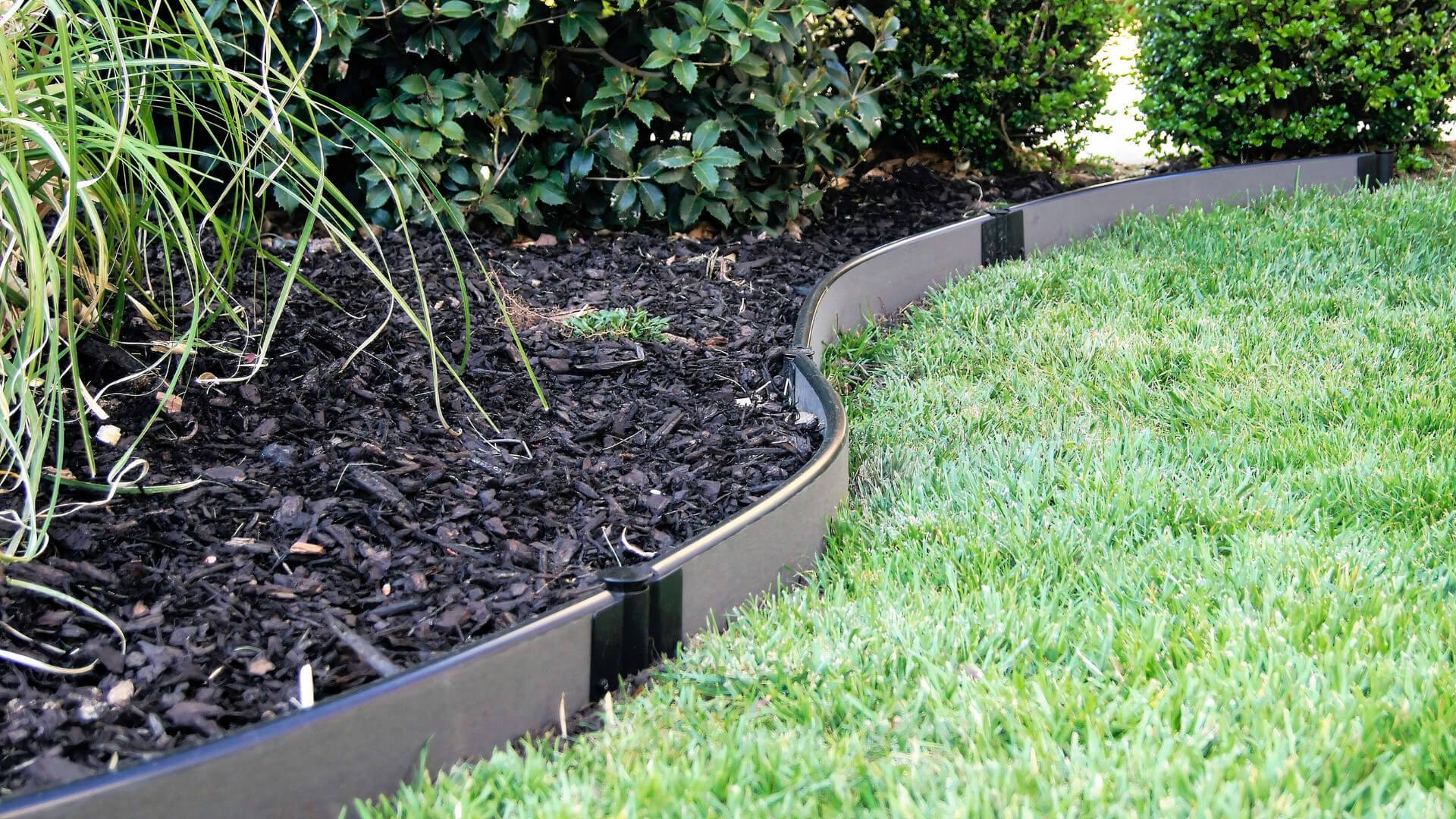 Curved Landscape Edging Kit