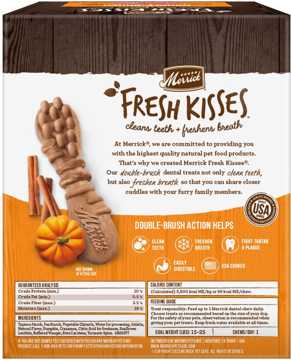 Merrick Fresh Kisses Real Pumpkin and Cinnamon Small Breed Dog Dental Treats， 32 count