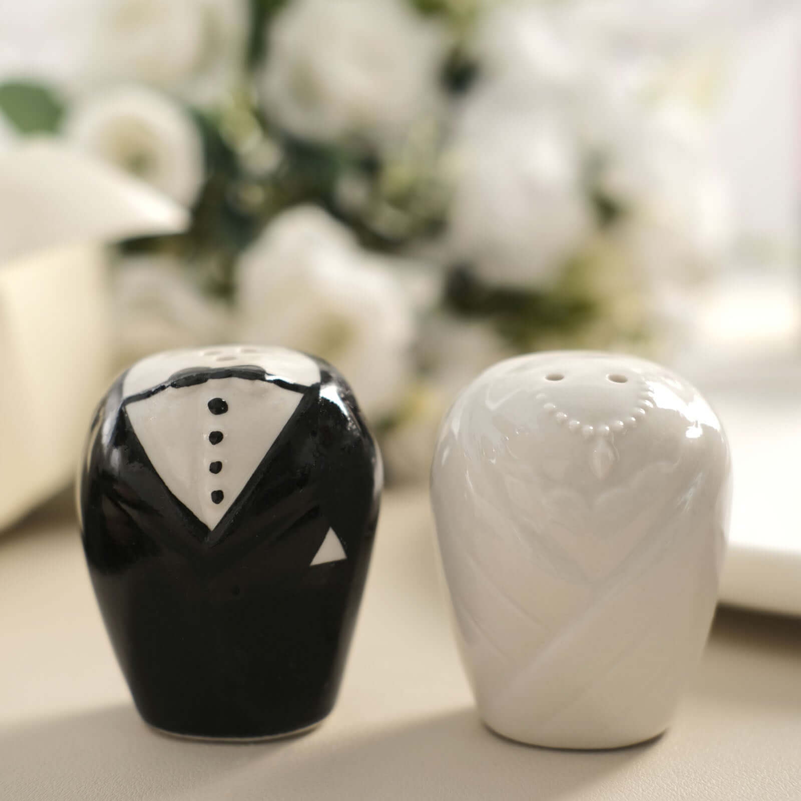 Bride/Groom Ceramic Salt And Pepper Shaker Party Favors Set, Wedding Favors in Pre-Packed Gift Box 2.5