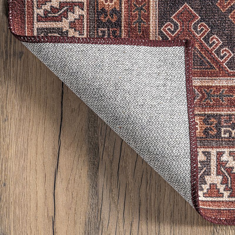 nuLoom Kathryn Machine Washable Traditional Rustic Area Rug