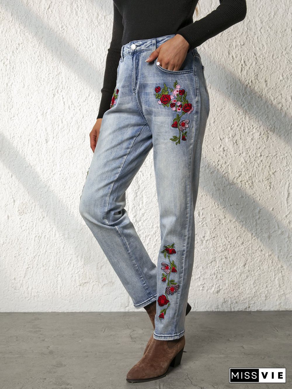 Casual Floral-Print Denim Jeans