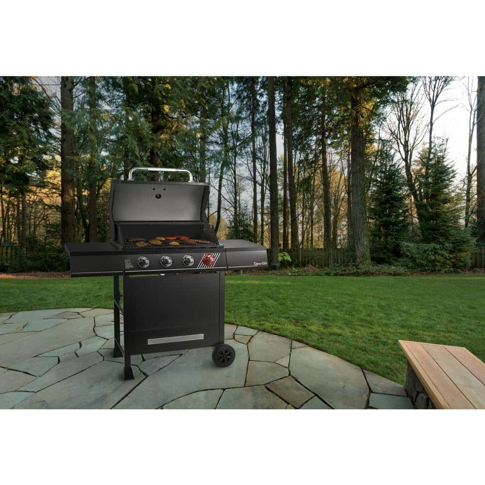 Dyna-Glo 4-Burner Natural Gas Grill in Matte Black with TriVantage Multi-Functional Cooking System DGH450CRN-D