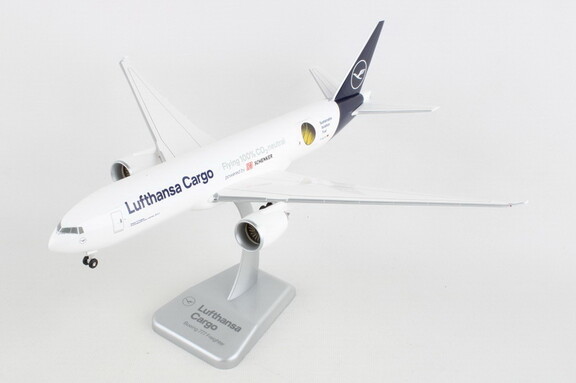 Hogan Wings HGDLH025 Lufthansa Cargo 777F 1/200 Re...