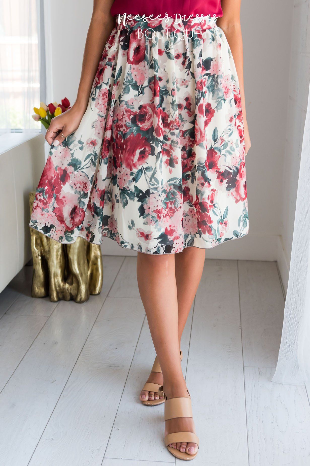 Cream & Mauve Watercolor Floral Skirt