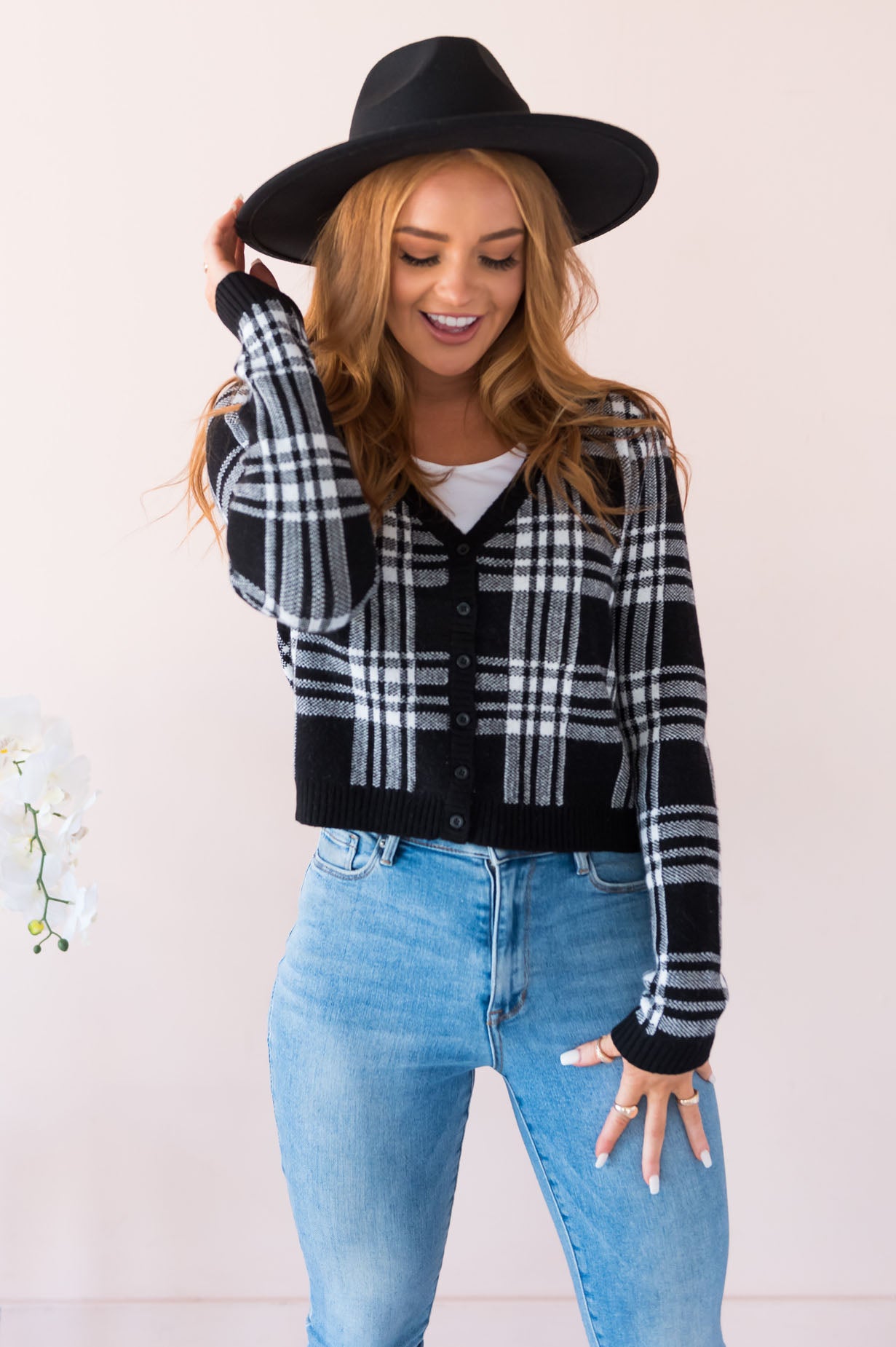 Trend Setter Plaid Modest Cropped Cardigan