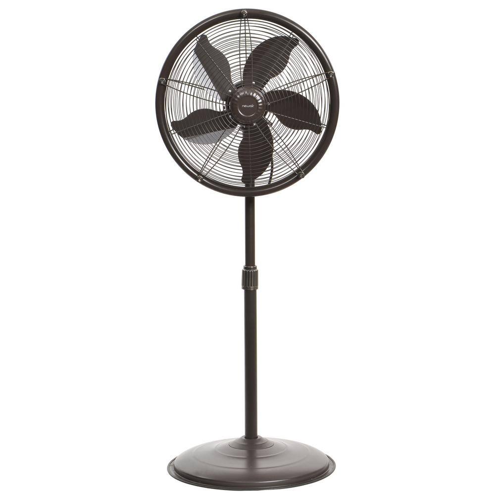 NewAir 18 in. 3-Speed Outdoor Misting Fan and Pedestal Fan Combination with Sturdy All Metal Design for 600 sq. ft. - Brown AF-600