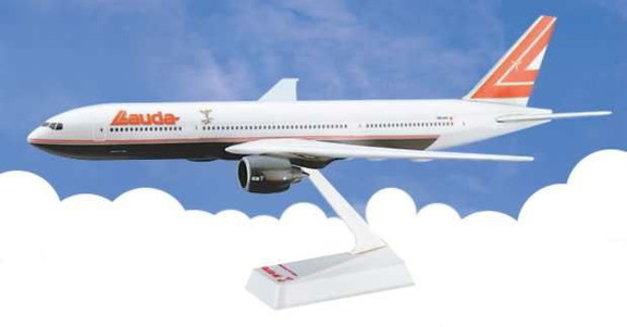 Daron B777 200 Lauda 1/200  LP2156