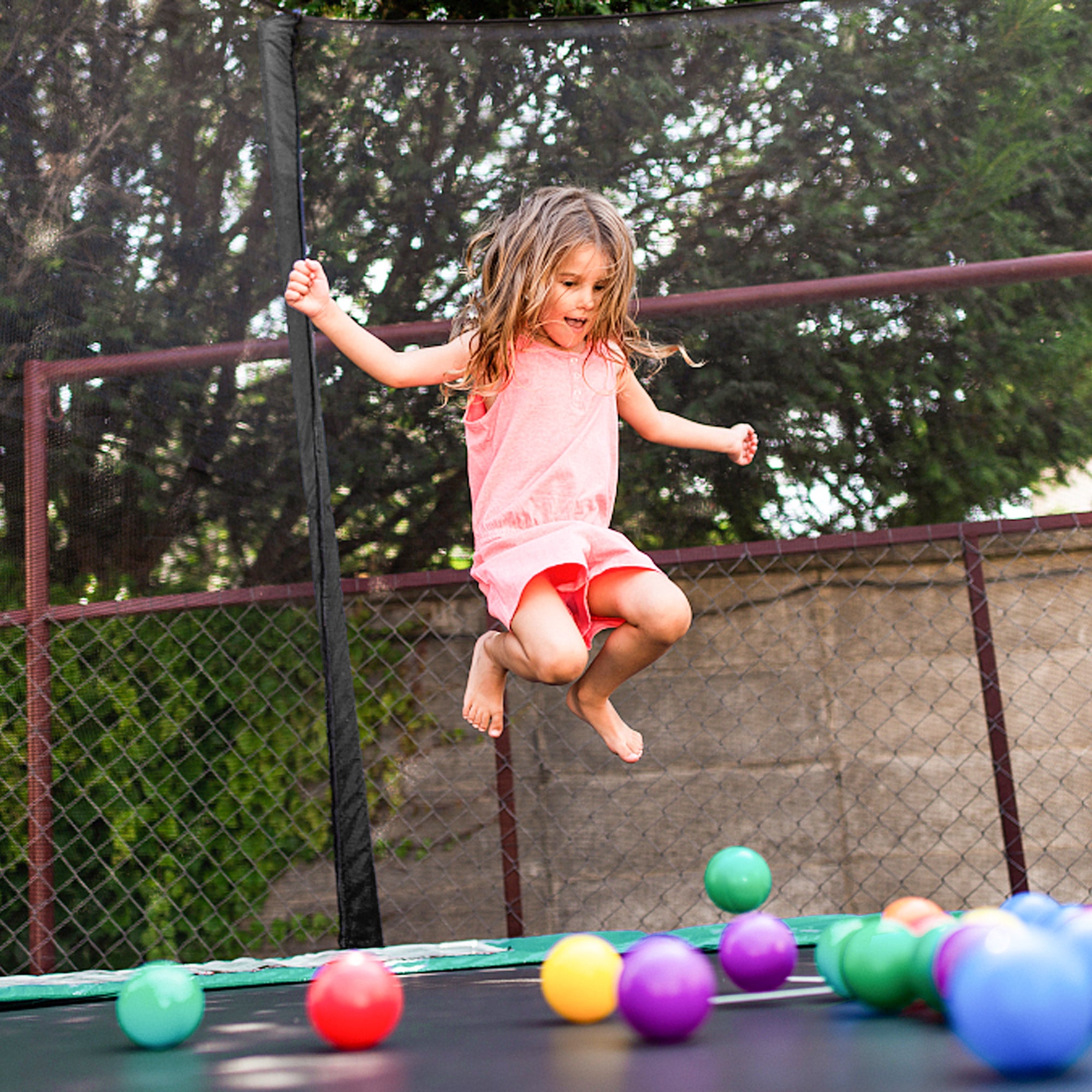 12FT Trampoline with Enclosure Net, Outdoor Trampoline for Kids and Adults, Recreational Trampoline with Ladder, 330LBS Weight Capacity, Backyards, Garden Use