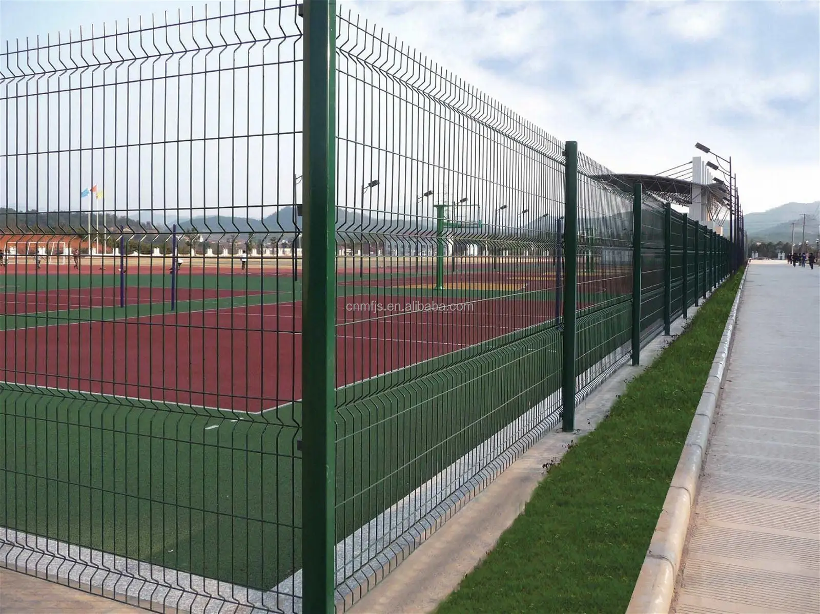 China factory supply high quality framework fence/Curvy welded wire mesh fence