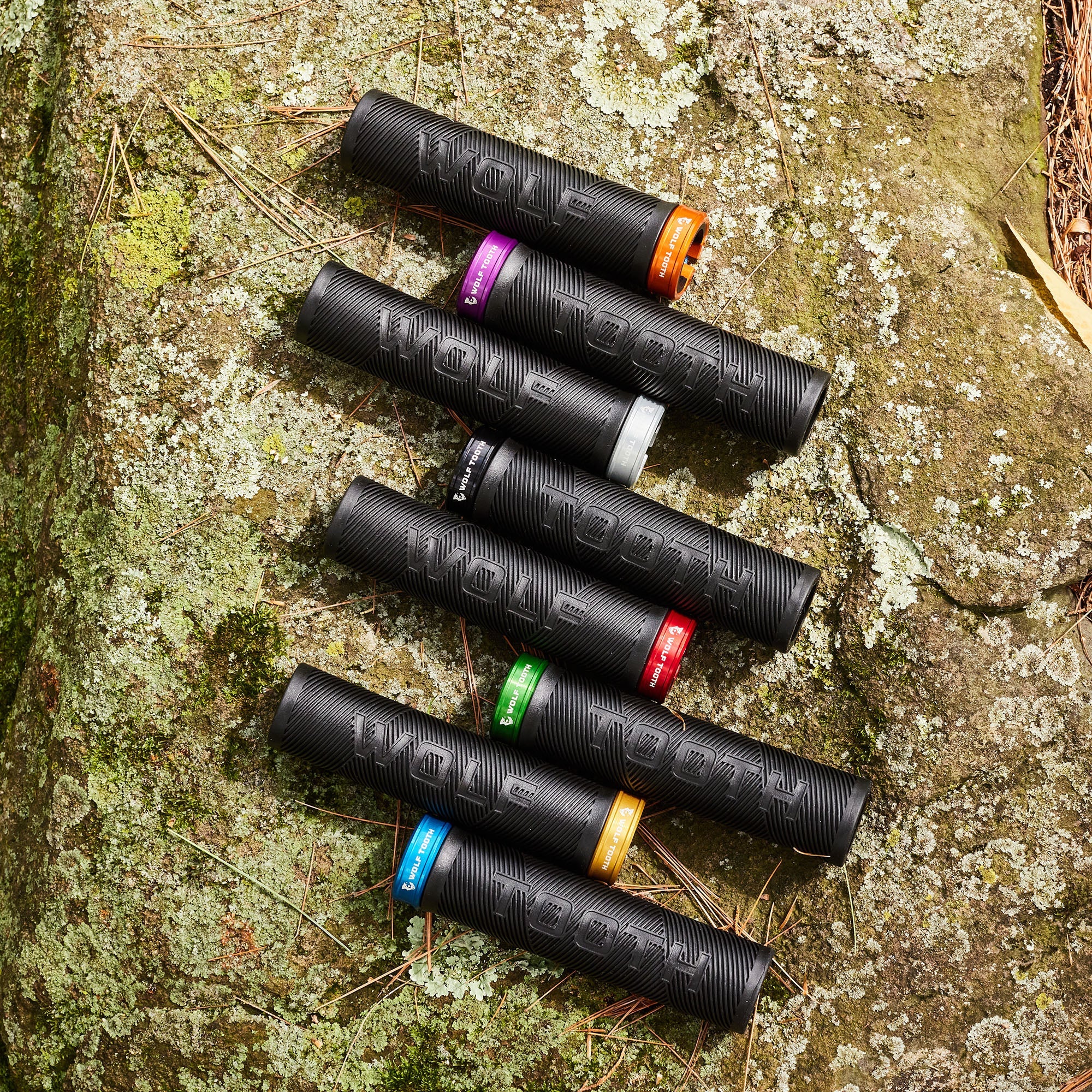 Echo Lock-On Grips by Wolf Tooth