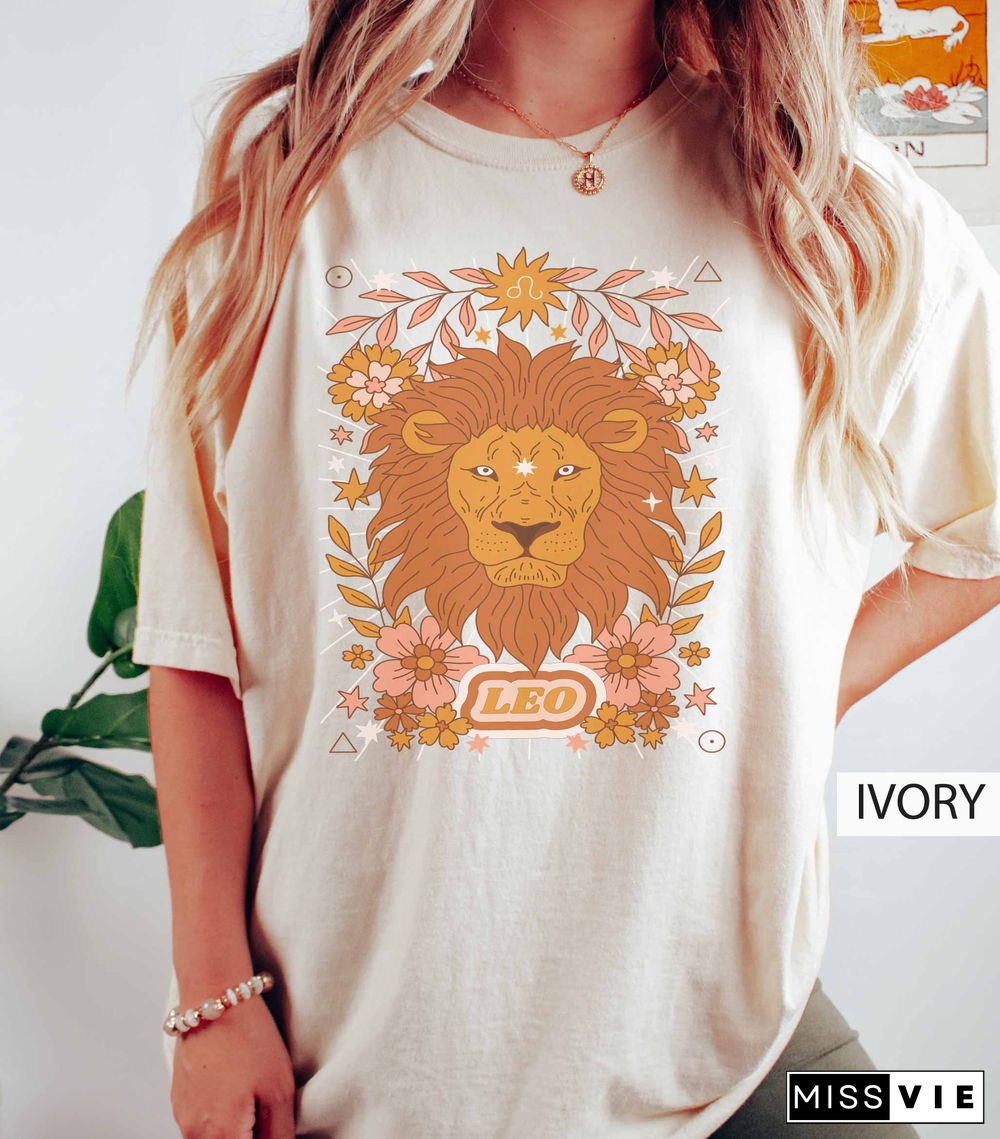 Leo Star Retro Vintage Zodiac Inspired T-Shirt