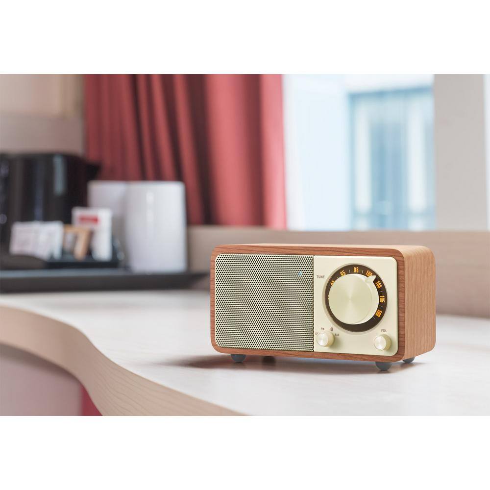 Sangean FM StereoAux-in Rechargable Wood Cabinet Mini Bluetooth Speaker WR-7WL