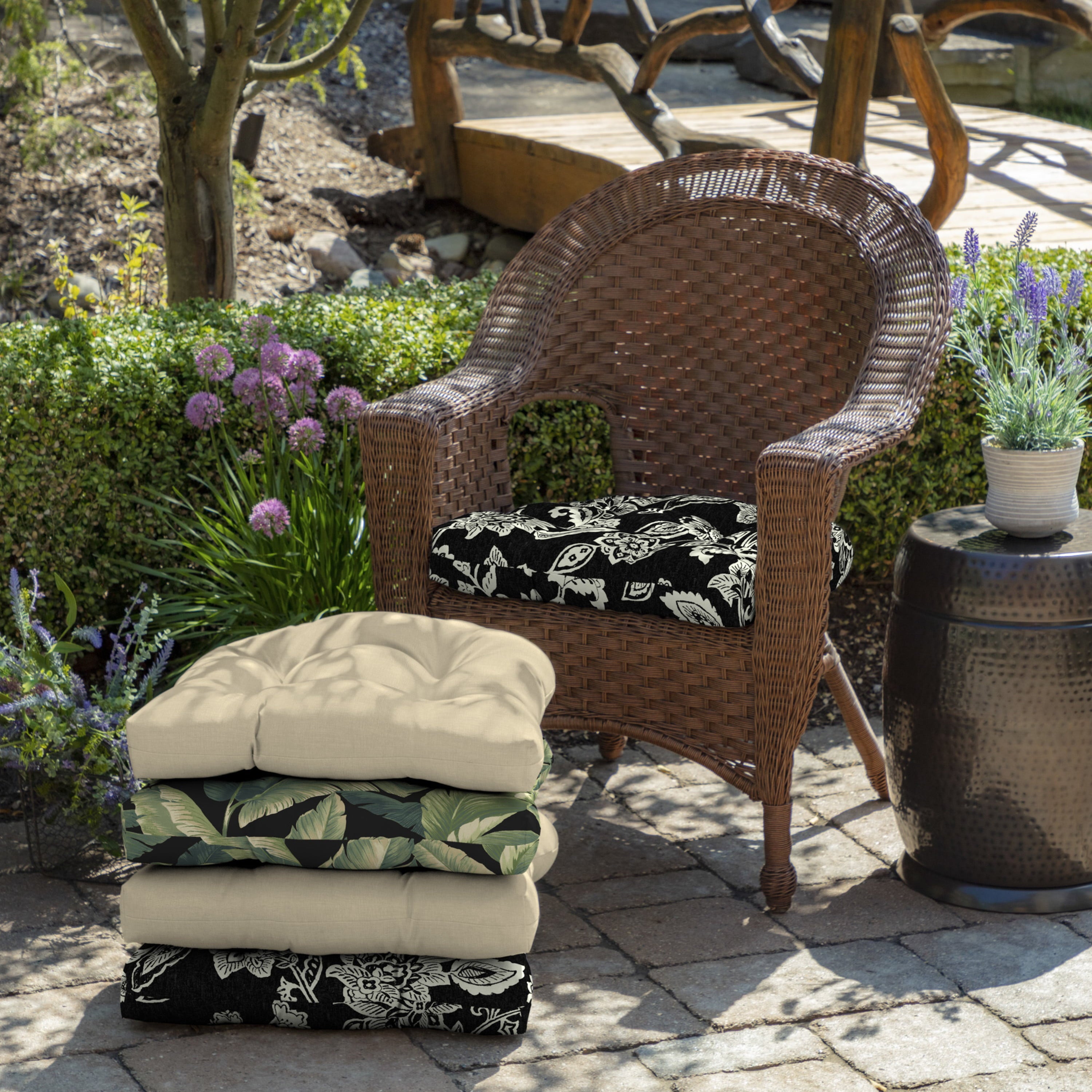 Arden Selections Outdoor Wicker Chair Cushion， 2 pack 18 x 20， Ashland Black Jacobean