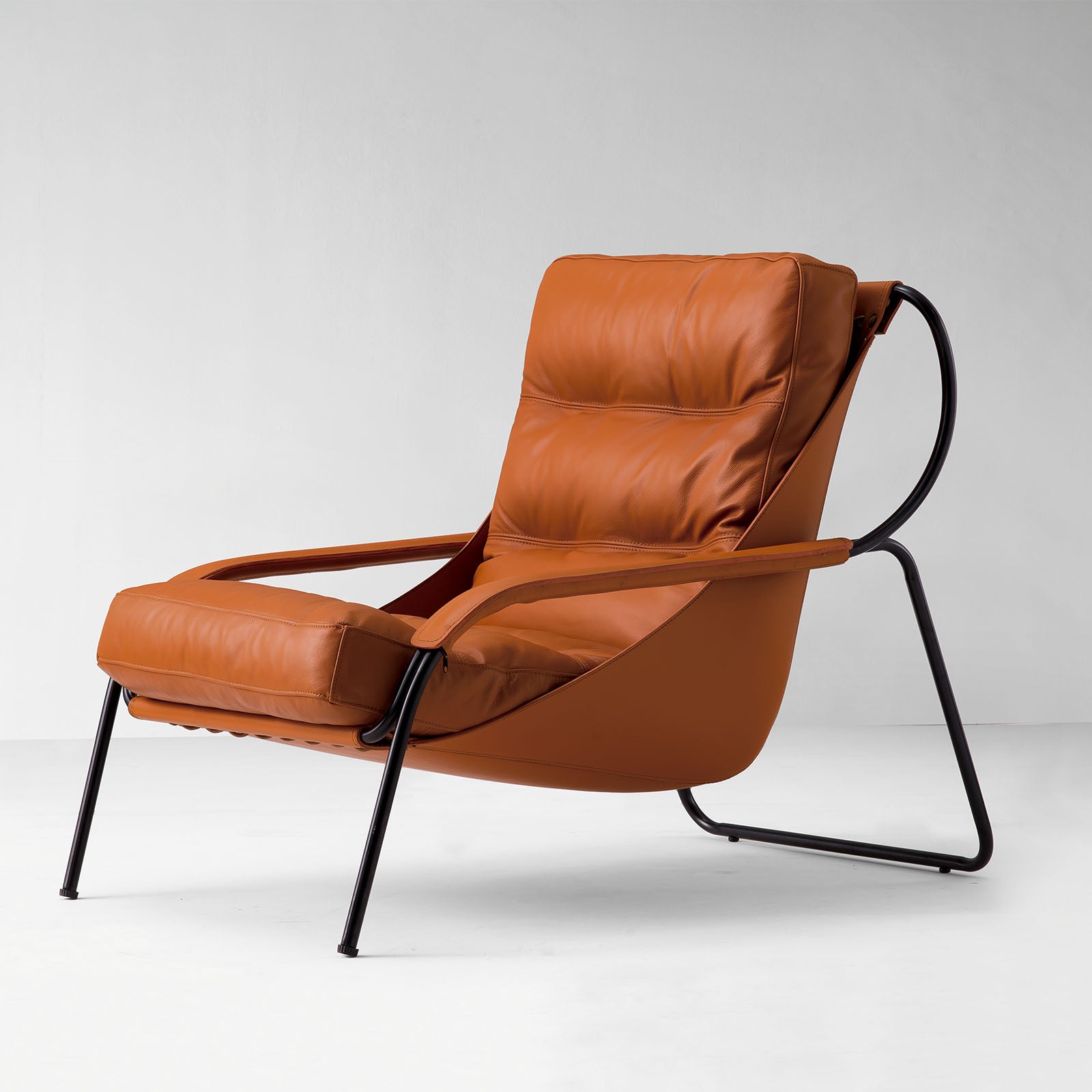 Pavia Lounge Chair Lc042-C