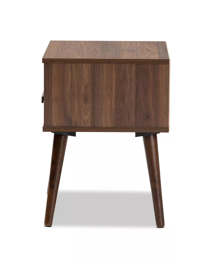 Furniture Quinn Side Table