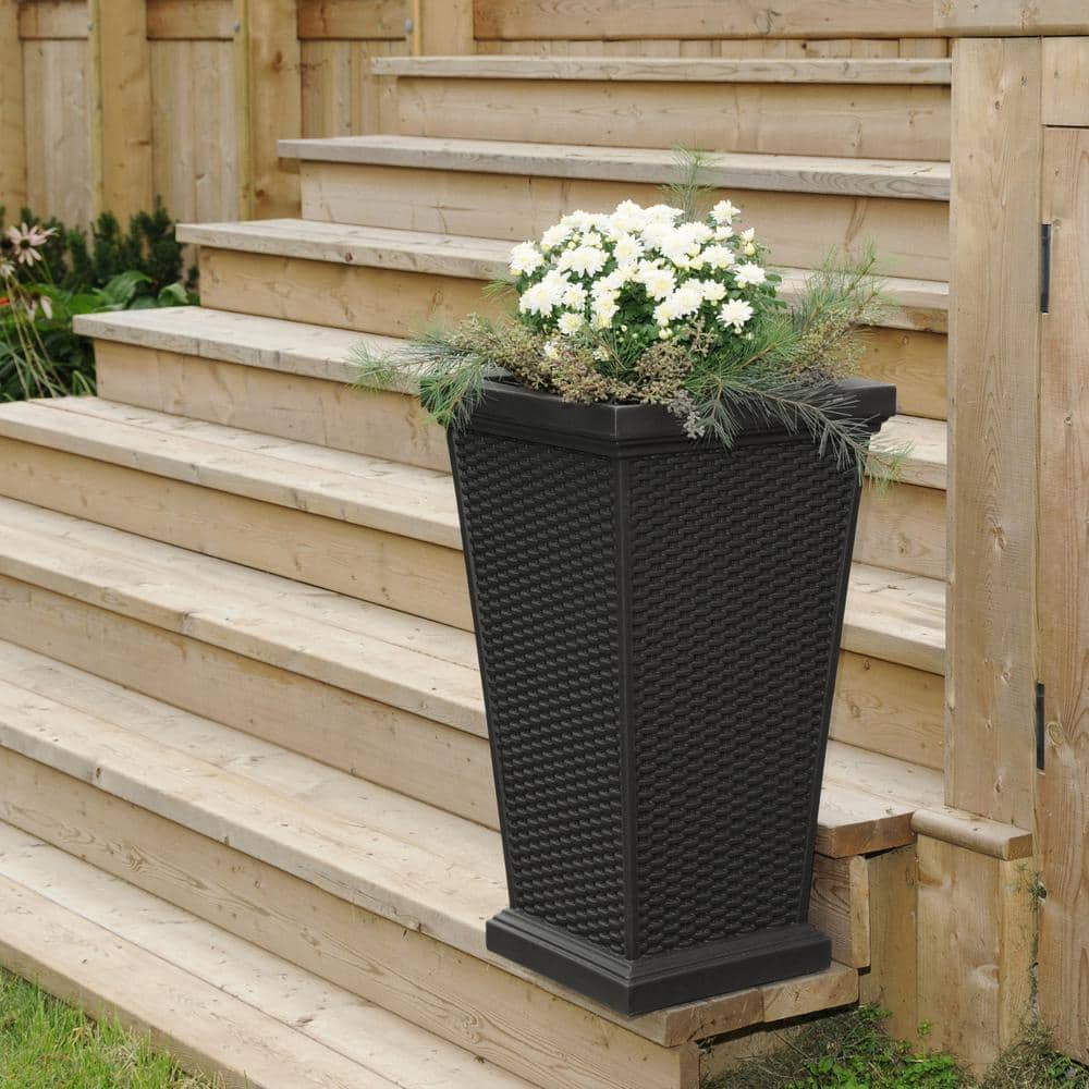 Mayne Wellington 28 in. Tall Black Polyethylene Planter 5863-B