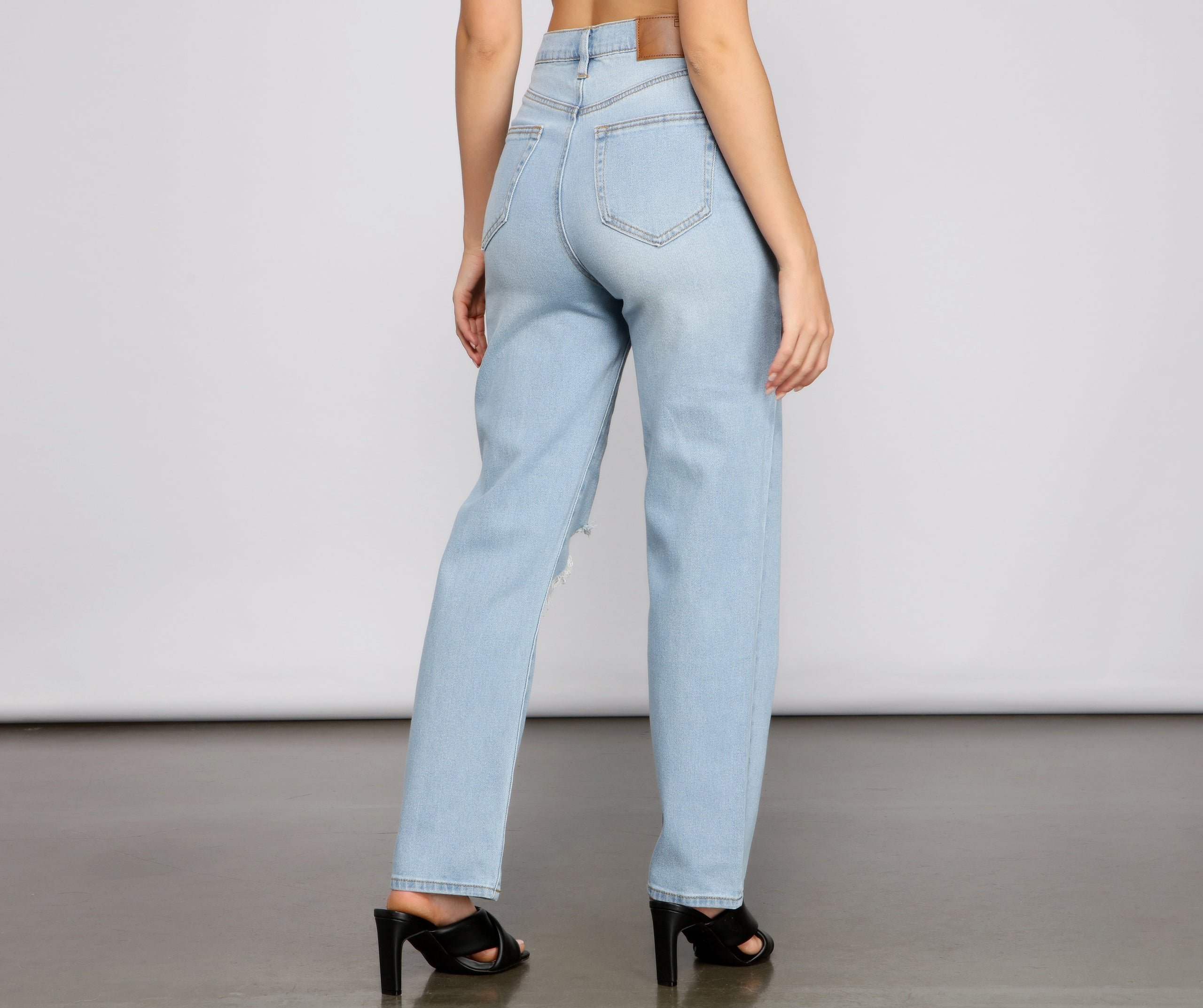 Iconic High Rise Destructed Boyfriend Jeans