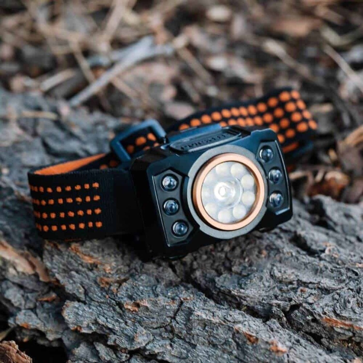 High Intensity LED Headlamp by Duracell Inc. DUR7203DH550