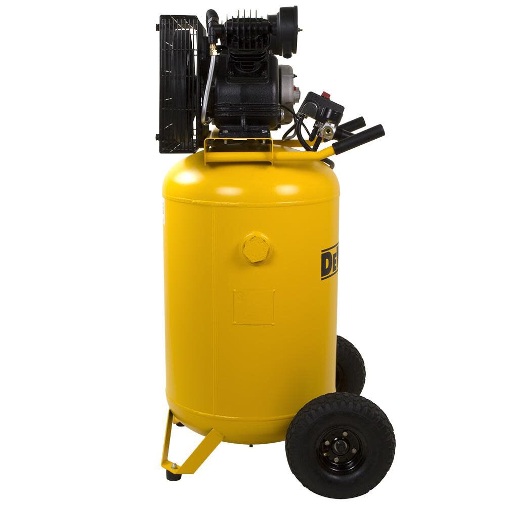 DEWALT 30-Gallon Portable 155-PSI Electric Vertical Air Compressor DXCMLA1683066 from DEWALT