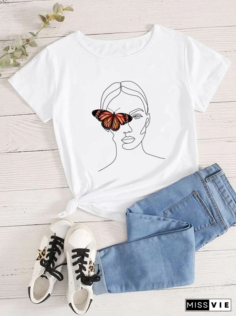 Butterfly Figure Women graphic Tee sketch art Casual Funny Female Tee Kawaii Cute Women Tee T-Shirt